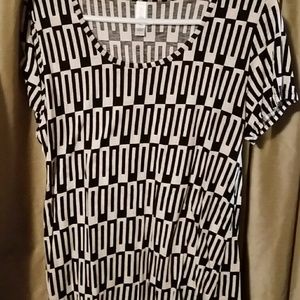 Lularoe classic top!